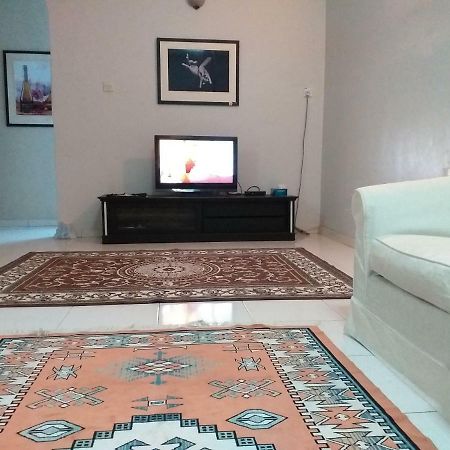 Assalam Homestay Seri Iskandar Exteriör bild